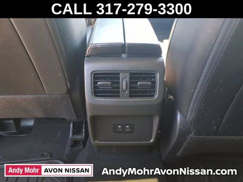 Used 2023 Nissan Rogue SV w/ SV Premium B Package AWD/4WD image 30