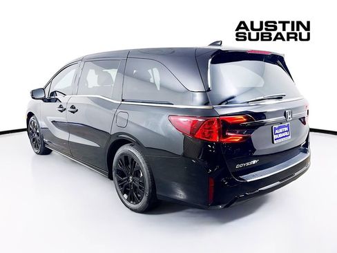 Used 2025 Honda Odyssey Sport-L image 5