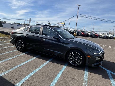 Used 2023 Hyundai Sonata Limited image 7