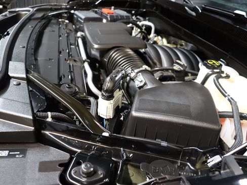 Used 2026 Chevrolet Suburban RST RWD image 60