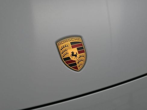 Certified 2023 Porsche Panamera 4 AWD/4WD image 13