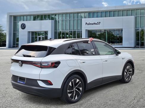 Certified 2021 Volkswagen ID.4 Pro w/ ID.4 Protection Package image 4