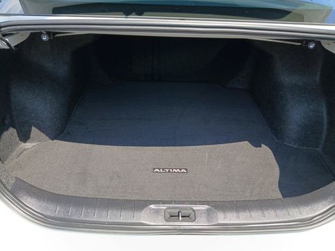 Used 2024 Nissan Altima 2.5 S FWD image 10