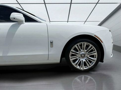 Used 2022 Rolls-Royce Ghost image 6