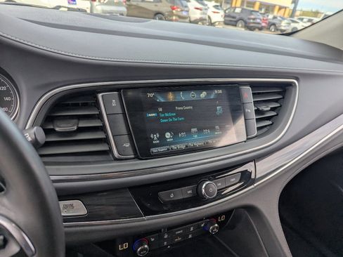 Used 2018 Buick Enclave Essence w/ Trailering Package image 26