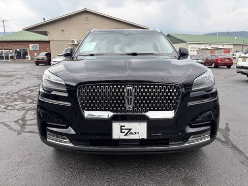 Used 2021 Lincoln Aviator Reserve AWD/4WD image 3
