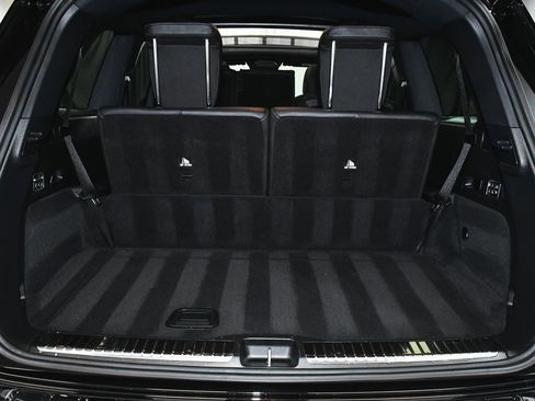 Used 2025 Mercedes-Benz GLS 450 4MATIC image 81