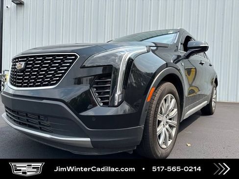 Used 2022 Cadillac XT4 Premium Luxury w/ Technology Package AWD/4WD image 1