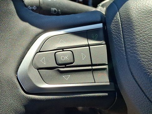 Used 2025 Jeep Compass Limited AWD/4WD image 21