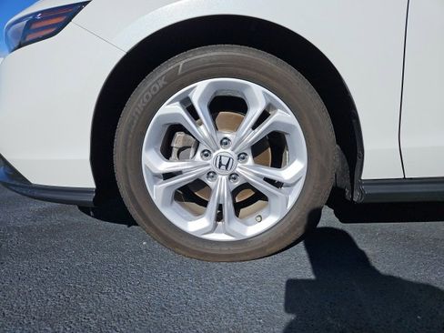 Certified 2024 Honda Accord LX image 19