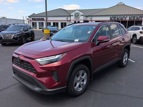 Certified 2025 Toyota RAV4 XLE FWD image 3