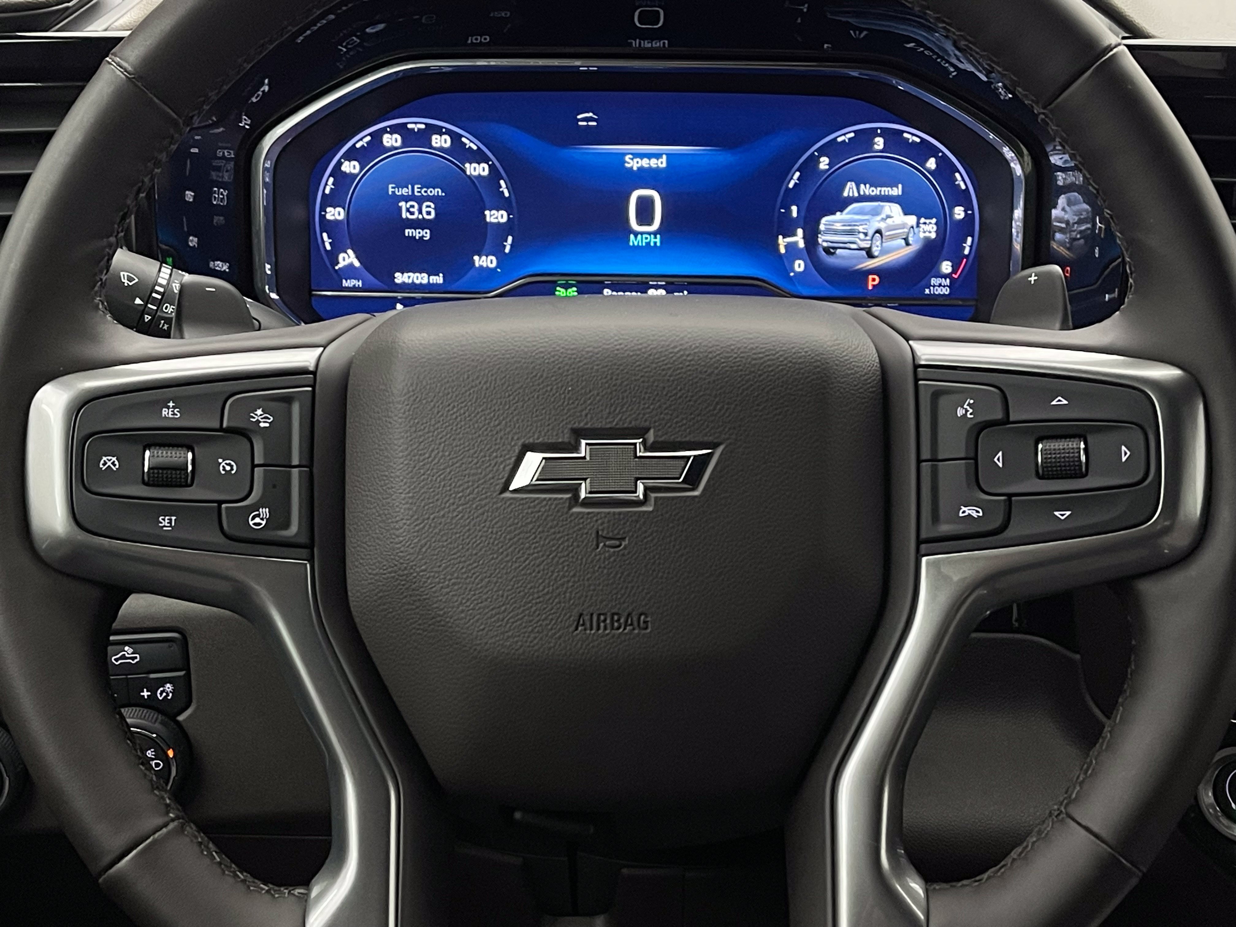 Used 2024 Chevrolet Silverado 1500 RST AWD/4WD image 19