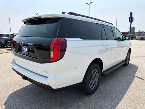 New 2026 Ford Expedition Max Active AWD/4WD image 3