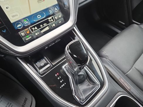 Used 2023 Subaru Outback Touring image 33