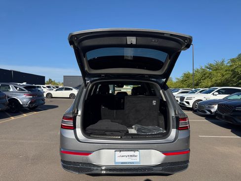 Used 2025 Genesis GV80 3.5T Advanced AWD/4WD image 34