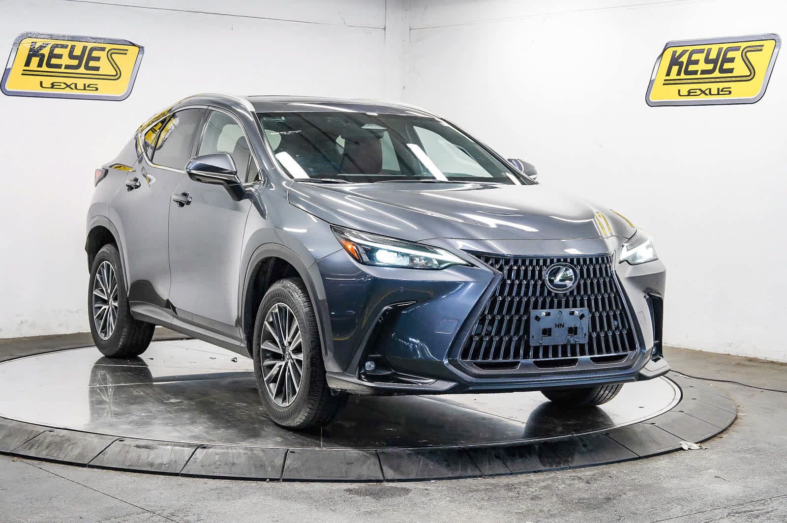 Used 2024 Lexus NX 350h AWD w/ Vision Package image 5