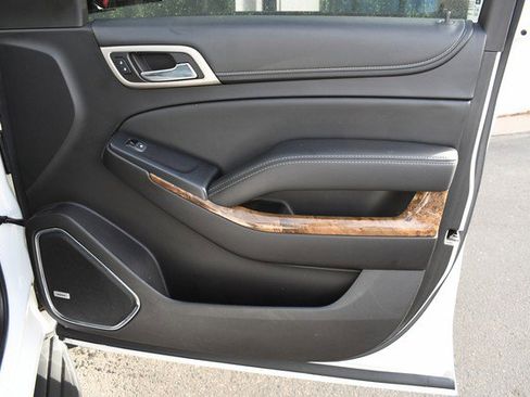 Used 2016 GMC Yukon Denali w/ Open Road Package image 24