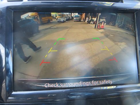 Used 2020 Nissan Murano S w/ Technology Package image 11