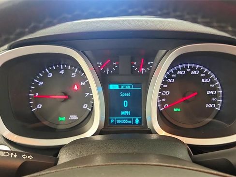 Used 2015 Chevrolet Equinox LT w/ Driver Convenience Package FWD image 23