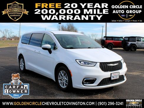 Used 2023 Chrysler Pacifica Touring-L image 1