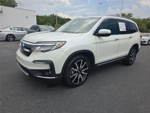 Used 2019 Honda Pilot Touring image 8