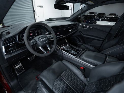 Used 2024 Audi RS Q8 AWD/4WD image 18