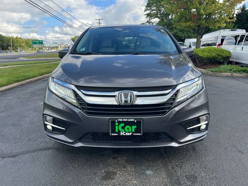 Used 2019 Honda Odyssey Touring image 3