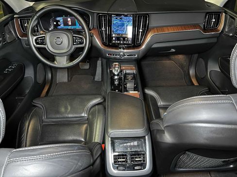 Used 2023 Volvo XC60 B5 Ultimate AWD/4WD image 43