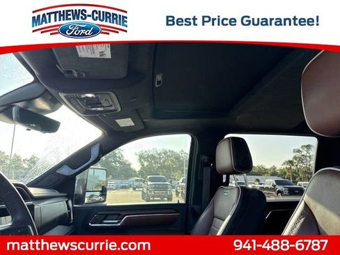 Used 2024 GMC Sierra 2500 Denali Ultimate w/ Max Trailering Package AWD/4WD image 11