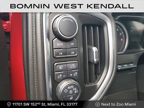 Used 2019 Chevrolet Silverado 1500 High Country w/ Technology Package image 14