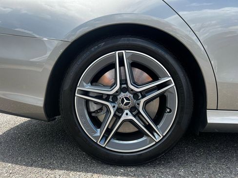 Used 2023 Mercedes-Benz E 450 4MATIC Sedan image 29