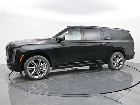 New 2026 Cadillac Escalade ESV Platinum Sport image 2
