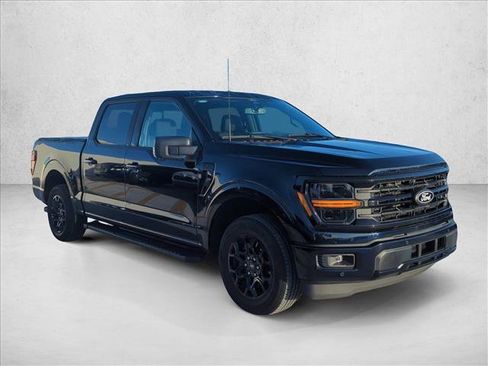 Used 2025 Ford F150 XLT w/ Equipment Group 302A MID RWD image 3