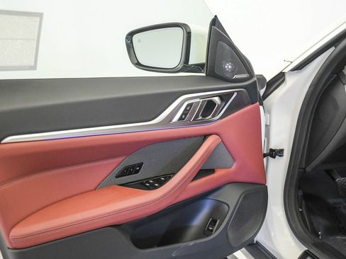 Used 2023 BMW i4 eDrive40 RWD image 23