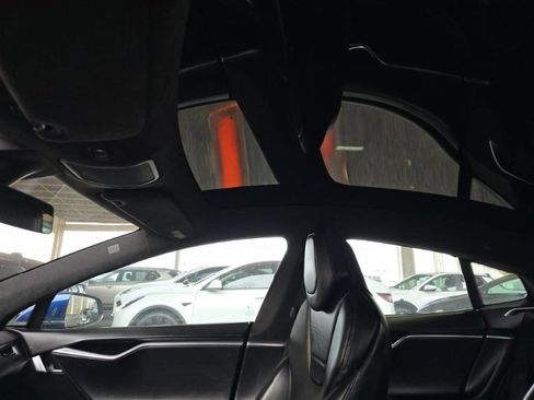 Used 2017 Tesla Model S 75D image 13