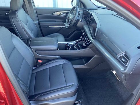 New 2026 Chevrolet Traverse LT w/ Sun and Wheel Package image 27