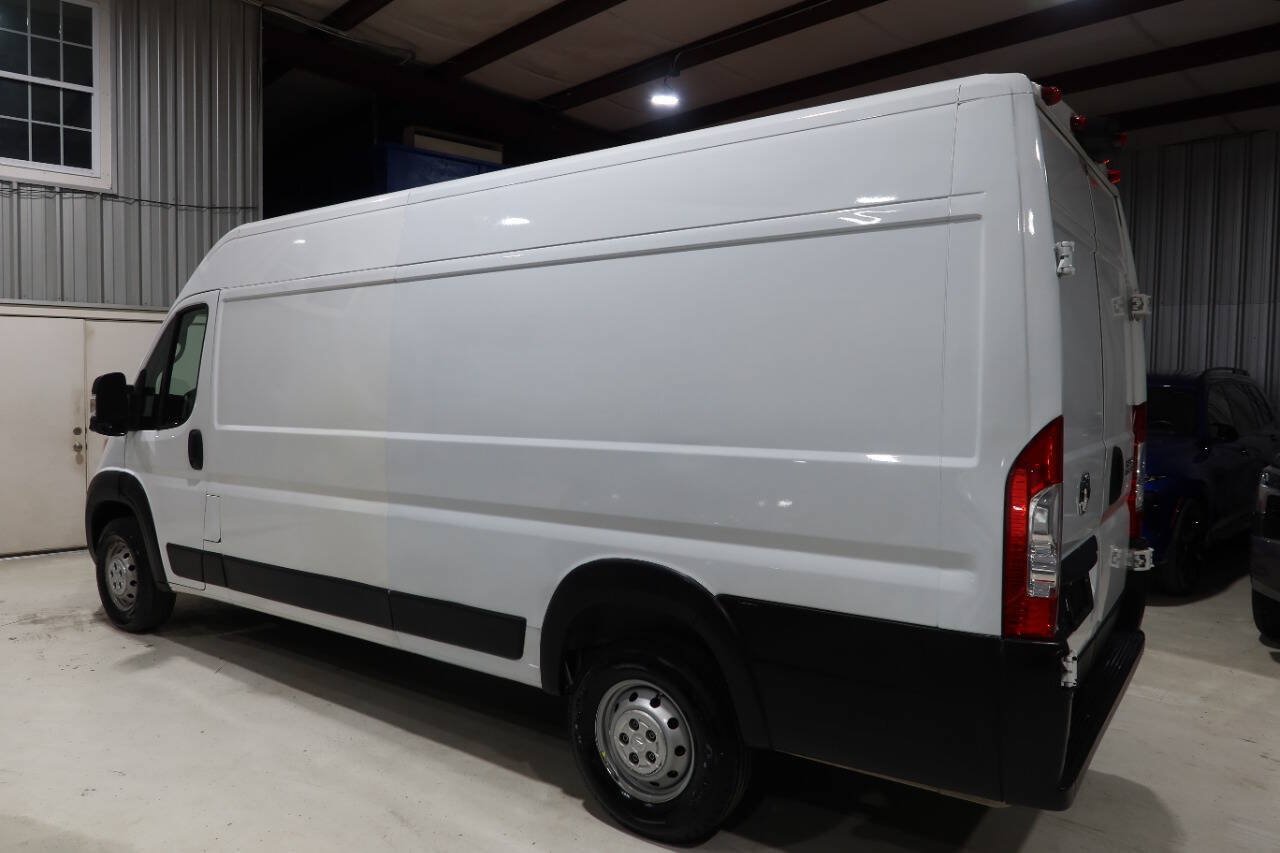Used 2023 RAM ProMaster 3500 w/ Driver Convenience Group FWD image 2