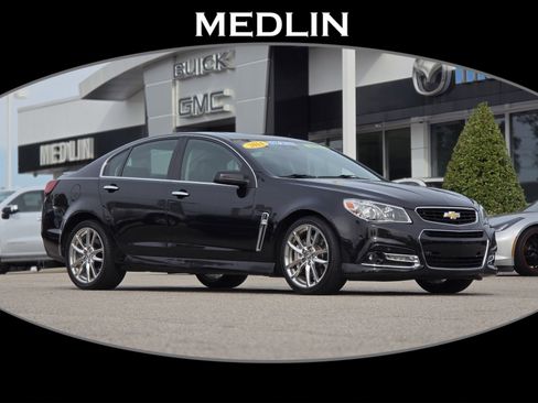 Used 2014 Chevrolet SS image 1