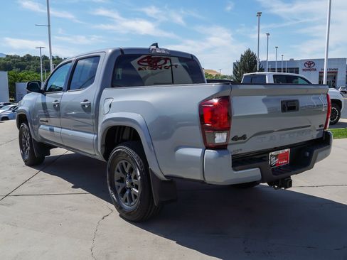 Certified 2021 Toyota Tacoma SR5 w/ Technology Package AWD/4WD image 6