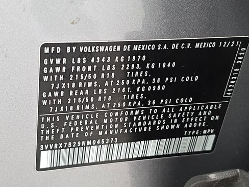 Certified 2022 Volkswagen Taos SE image 34