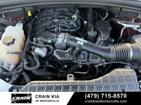 Used 2023 Jeep Grand Cherokee Limited w/ Luxury Tech Group II AWD/4WD image 33