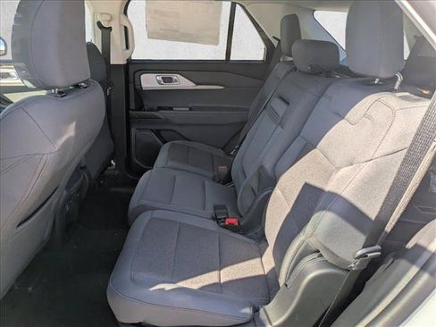 New 2026 Ford Explorer Active RWD image 15