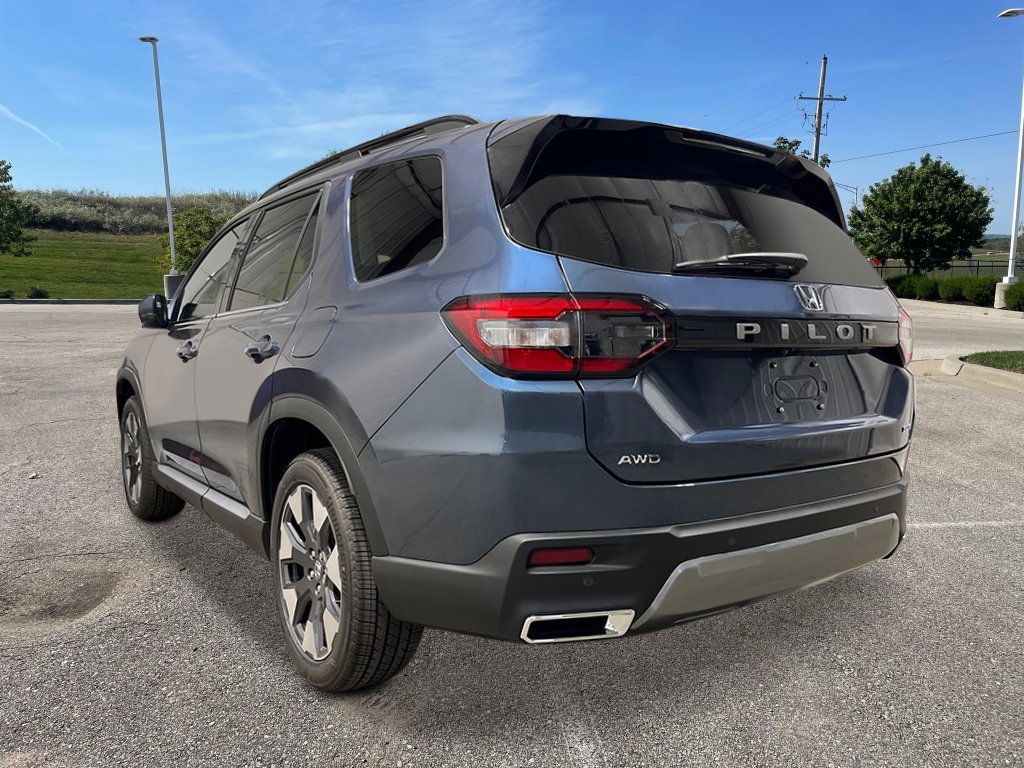 New 2026 Honda Pilot Elite image 4