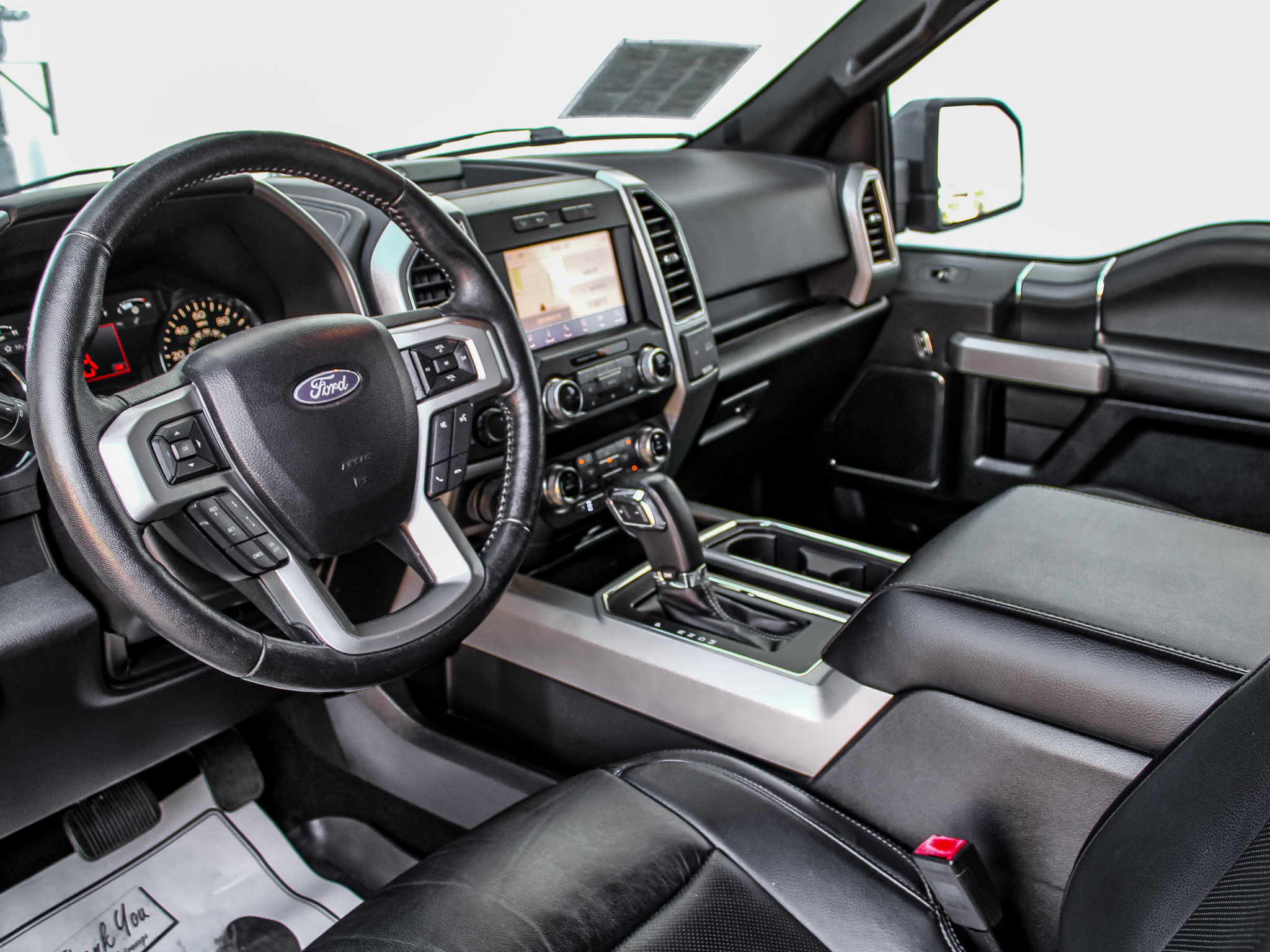 Used 2019 Ford F150 Lariat w/ Equipment Group 502A Luxury AWD/4WD image 18