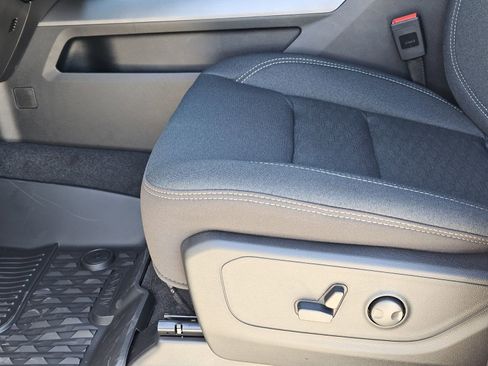 New 2026 RAM 1500 4x4 Crew Cab image 27