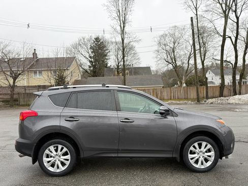 Used 2015 Toyota RAV4 Limited AWD/4WD image 34