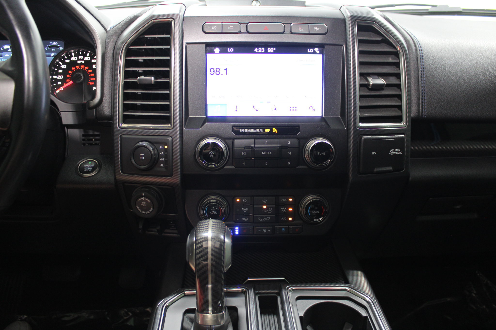 Used 2019 Ford F150 Raptor w/ Equipment Group 802A Luxury AWD/4WD image 32