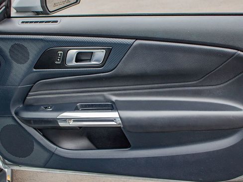 Used 2024 Ford Mustang Premium image 17