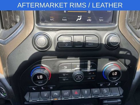 Used 2020 Chevrolet Silverado 2500 High Country w/ Technology Package AWD/4WD image 32