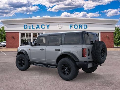 New 2026 Ford Bronco Badlands AWD/4WD image 4